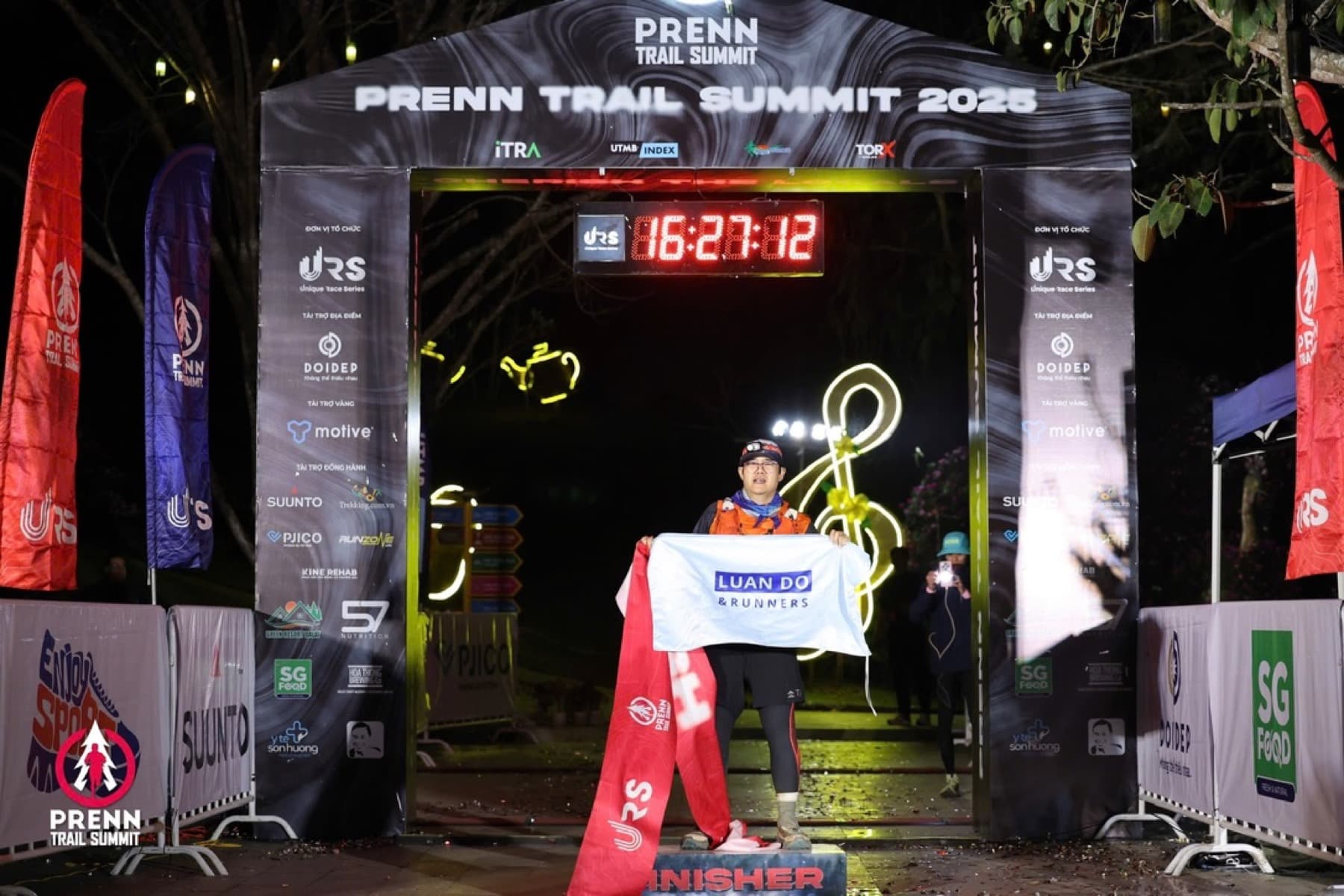 Khoảnh khắc Ultra Trail Luân Đỗ 15